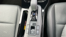 Toyota Prius 2.0 PHEV Design 5dr CVT Hatchback